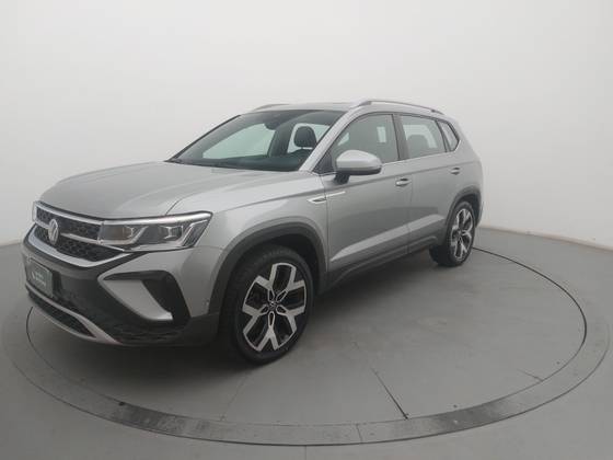 VOLKSWAGEN TAOS 1.4 250 TSI TOTAL FLEX HIGHLINE AUTOMÁTICO
